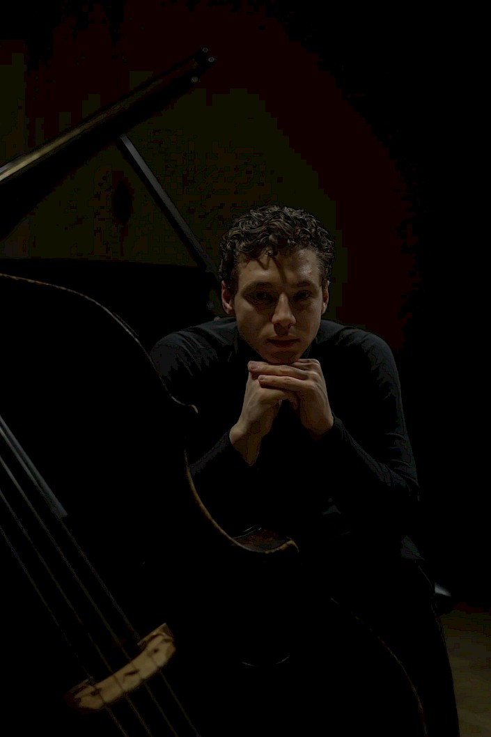 Strahinja Mitrovic. Photo by Melisande Lochak.